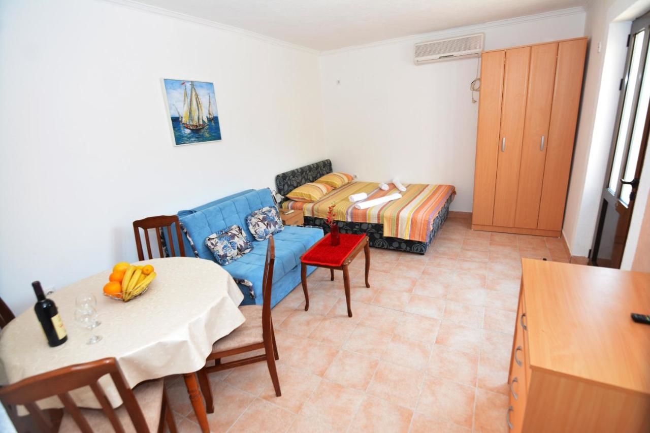 Апартаменты Apartments Jovana Петровац